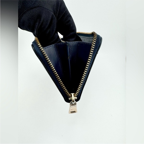 Coach slim zip around wallet - Picture 4 of 14